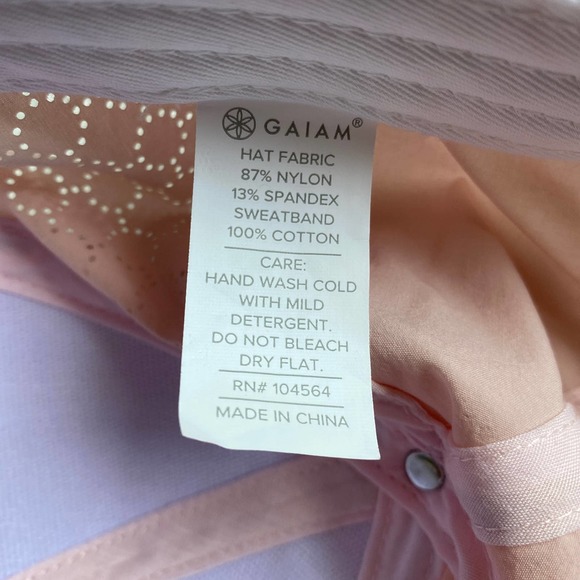 Gaiam Hat - Picture 7 of 8